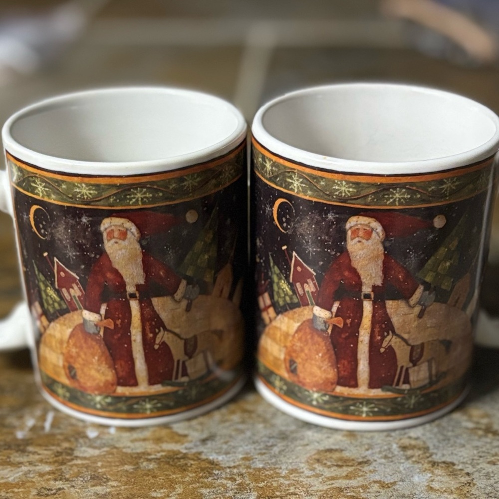 Festive Santa Claus Ceramic Mugs - Set of 2 - Picture 1 of 2